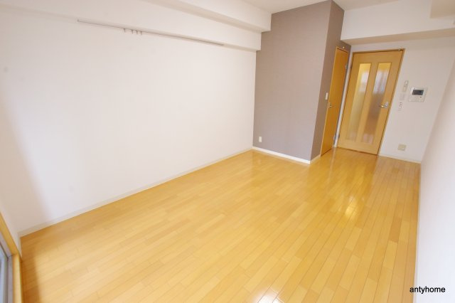 アーデンタワー靭公園　仲介手数料無料の寝室