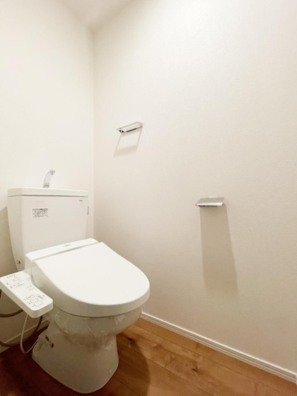 【トイレ】 | 落ち着いた色調のトイレです