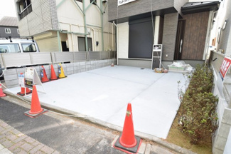 【駐車場】 | カースペースあり！並列2台駐車可能！