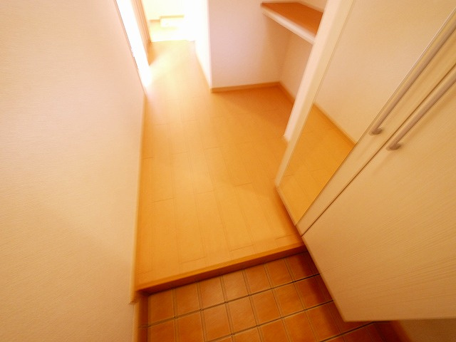 エム・フィオーレの玄関|落ち着いた玄関です