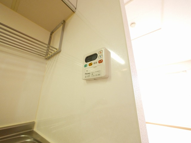 エム・フィオーレの設備|給湯リモコン