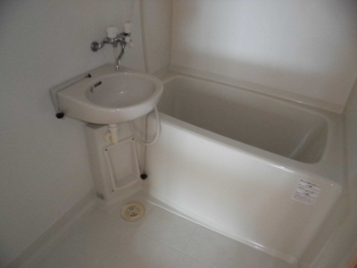 【浴室】 | カーサベラ旭