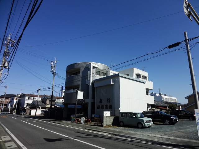 サントピア高町の外観