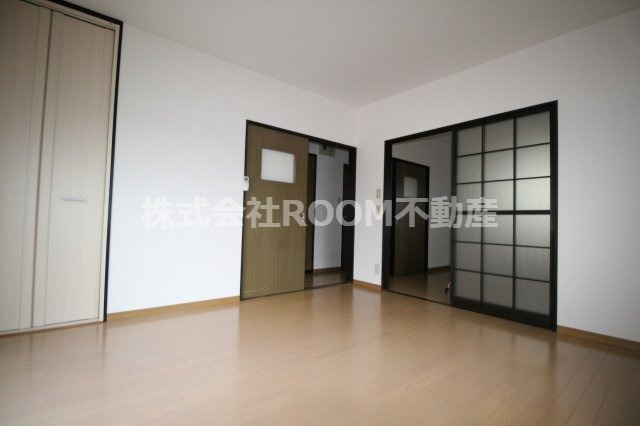 センチュリーハイツRYOの居間・リビング