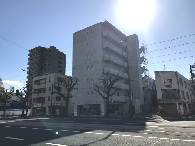ライフの外観