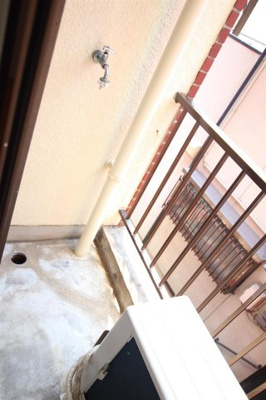 【バルコニー】 | センチュリー櫛原 | バルコニーからの眺めを楽しみながら食事をしませんか