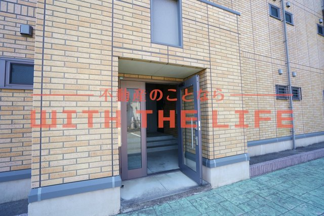 リーベ【10，000円キャッシュバック対象物件】のエントランス|エントランスです