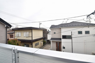 【展望】 | バルコニーからは開放的な景色が眺められます。