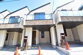 【外観】 | 落ち着いた雰囲気が素敵な新築物件♪