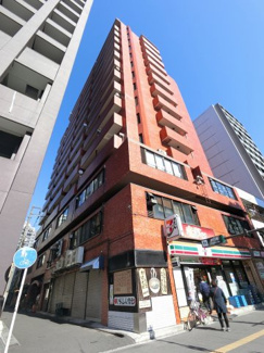 【外観】 | 総戸数２１７戸、１９８０年１１月築、管理人は日勤勤務につき管理体制良好です♪
