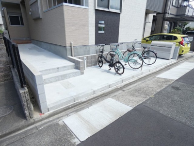 【駐車場】 | ハーモニーテラス荒子