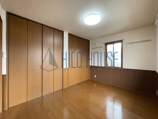 Rose Villa D棟の寝室