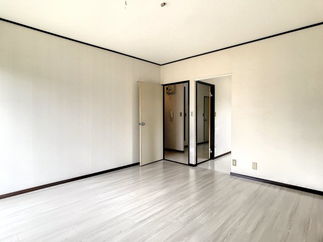 ガーデニング願望、叶えますの洋室