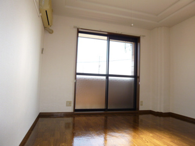 【洋室】 | リベルテ中畝Ａ | ７.６帖