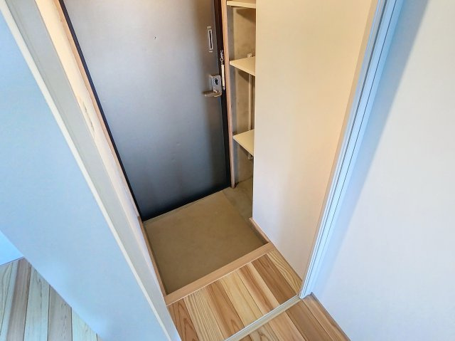 天神マンションの玄関|シンプルで使いやすい玄関です