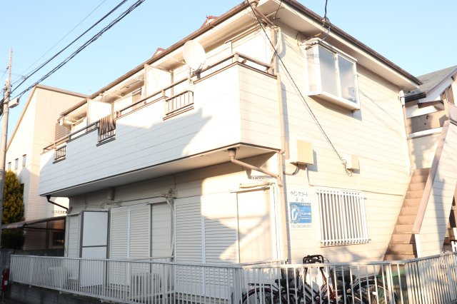 ウイングコート萩山の外観