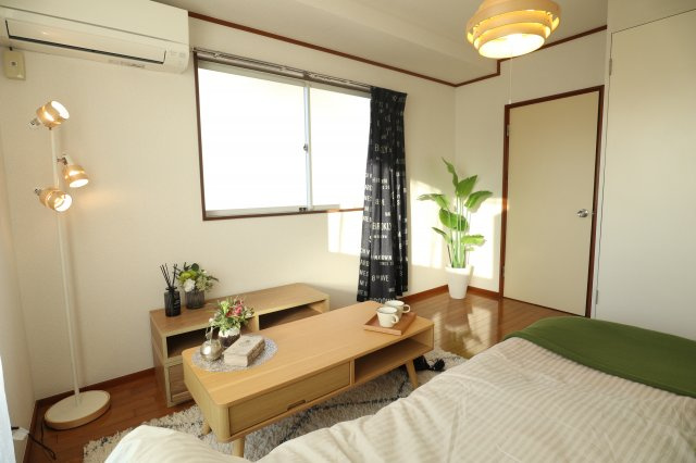 ウイングコート萩山の洋室