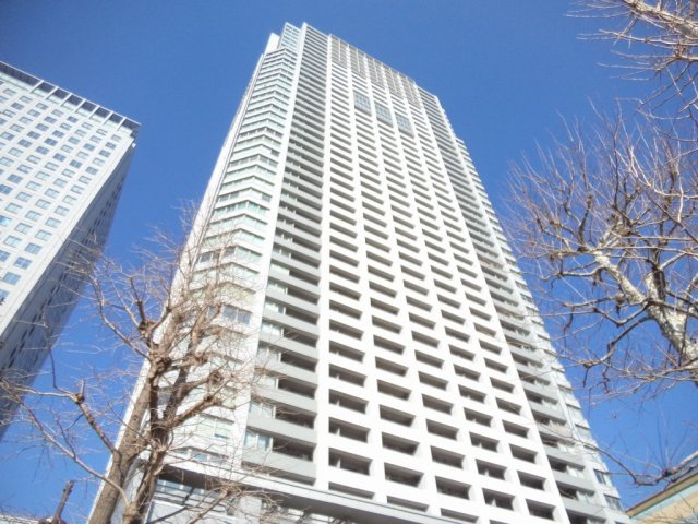 ブリリアタワー東京の外観