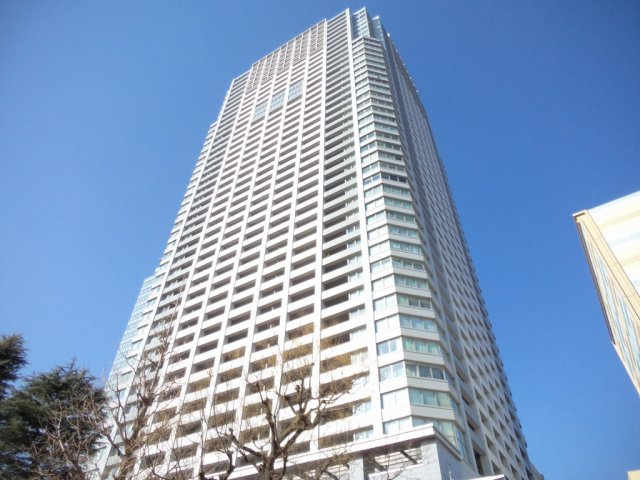 ブリリアタワー東京の外観