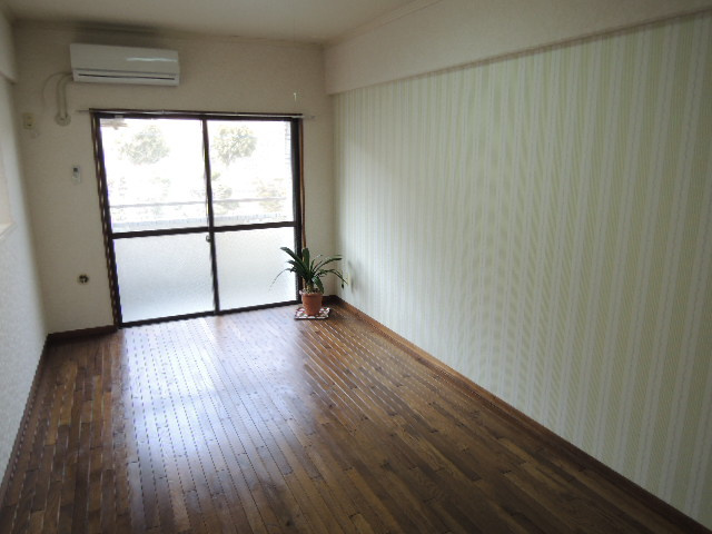 カーサ柊の洋室|【カーサ柊】