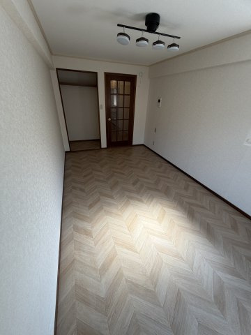 カーサ柊の洋室|【カーサ柊】