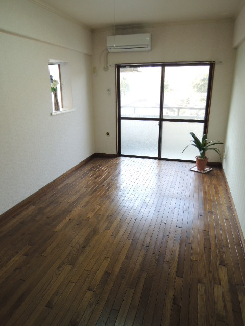 カーサ柊の洋室|【カーサ柊】