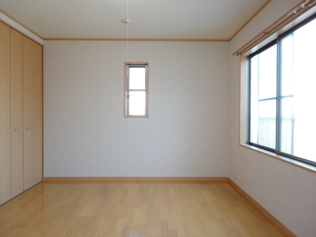 レバンテ聖蹟の洋室|【レバンテ聖蹟】