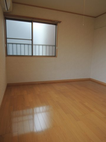 レバンテ聖蹟の洋室|【レバンテ聖蹟】