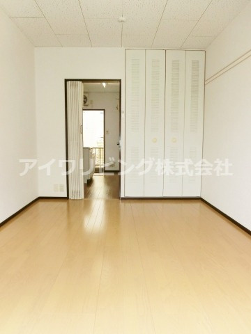 ロベールユウの洋室|【ロベールユウ】