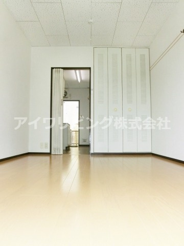 ロベールユウの洋室|【ロベールユウ】