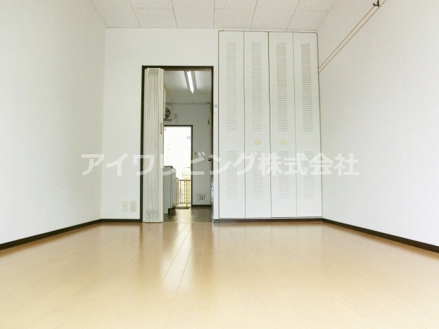 ロベールユウの洋室|【ロベールユウ】