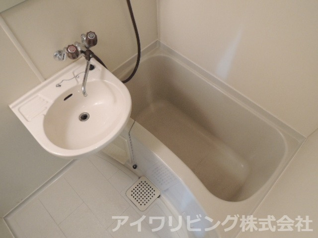 ジュネス桜ヶ丘の浴室|【ジュネス桜ヶ丘】