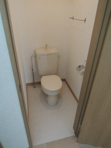 コーポ入江Aのトイレ|温水洗浄便座設置予定【コーポ入江A】