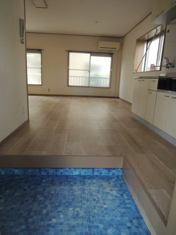 コーポ入江Aの玄関|玄関から【コーポ入江A】