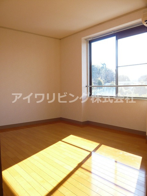 グランディールYAMANIの洋室|【グランディールYAMANI】