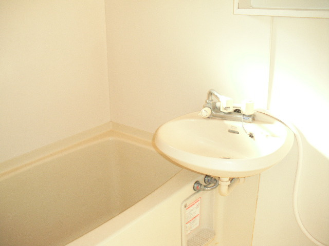 レインボーハイツの浴室|【レインボーハイツ】