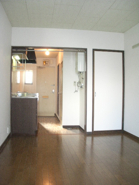 レインボーハイツの洋室|洋室6帖【レインボーハイツ】