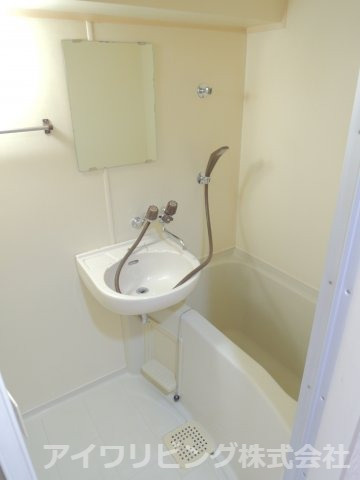 ジュネス桜ヶ丘の浴室|【ジュネス桜ヶ丘】