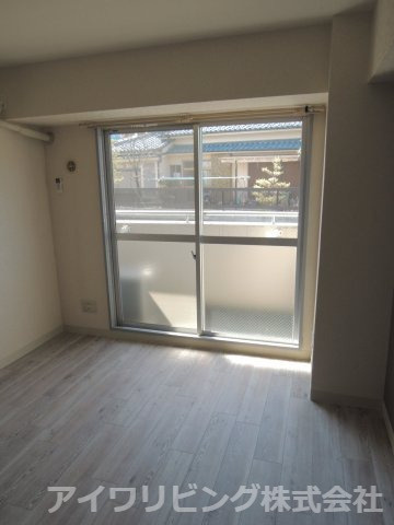 ジュネス桜ヶ丘の洋室|洋室5.5帖【ジュネス桜ヶ丘】