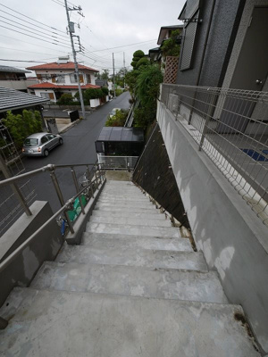 【エントランス】 | ＰＯＬＬＵＸ戸塚