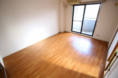 【居間・リビング】 | トラストコート戸崎