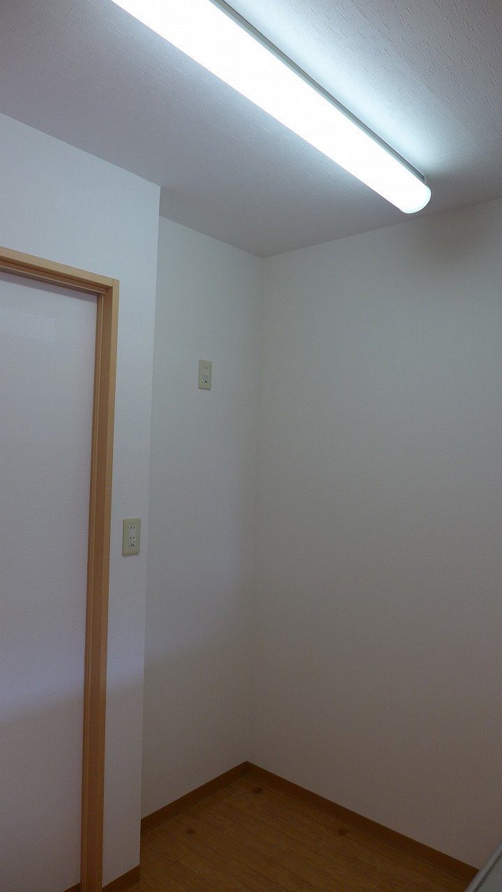 アビニヨンのその他