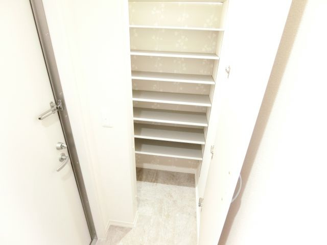 カーサ高善Ｂ棟 の収納|同物件別部屋イメージ写真