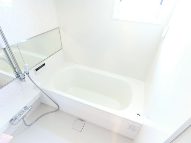 カーサ高善Ｂ棟 の浴室|同物件別部屋イメージ写真