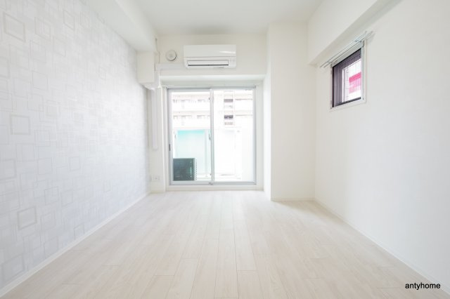 ビガーポリス405同心3　仲介手数料無料の居間・リビング