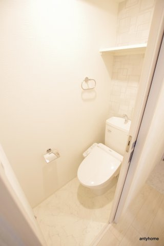 ビガーポリス405同心3　仲介手数料無料のトイレ