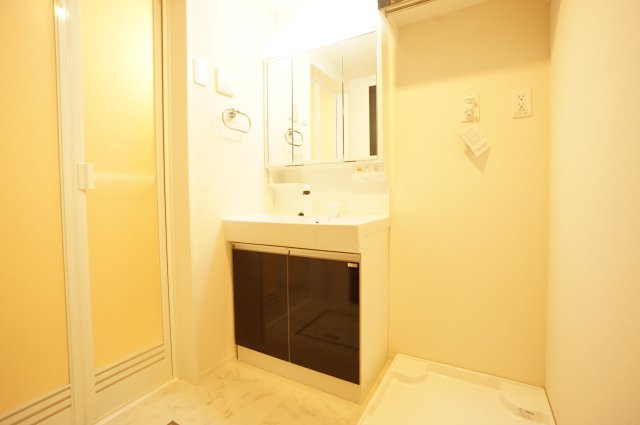 サクシードつばさの独立洗面台