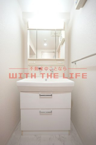 ラフレシーサ医大通り【キャッシュバック対象物件】の独立洗面台|独立洗面台、朝の身支度には欠かせません