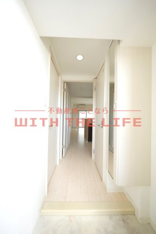 ラフレシーサ医大通り【キャッシュバック対象物件】の玄関|シンプルで使いやすい玄関です