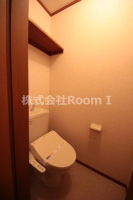【トイレ】 | ピュア夕陽丘 | ゆったりとした空間のトイレです